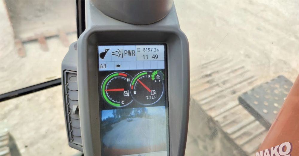 Kāpurķēžu ekskavators Hitachi ZX130 LCN-6: foto 12