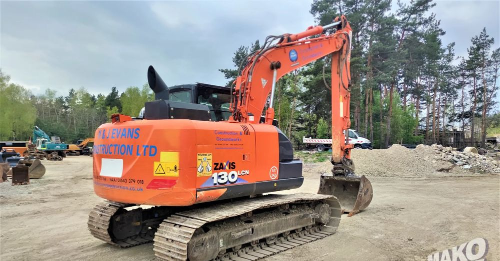 Hitachi ZX130 LCN-6 - Kāpurķēžu ekskavators: foto 4 Hitachi ZX130 LCN-6 - Kāpurķēžu ekskavators: foto 4