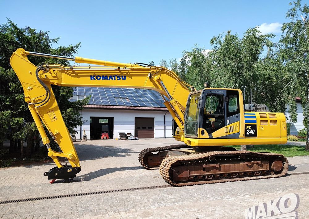 Komatsu PC240 LC-10 - Kāpurķēžu ekskavators: foto 1 Komatsu PC240 LC-10 - Kāpurķēžu ekskavators: foto 1