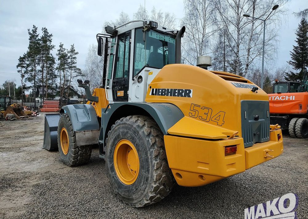 Liebherr L534 - Riteņu iekrāvējs: foto 3 Liebherr L534 - Riteņu iekrāvējs: foto 3