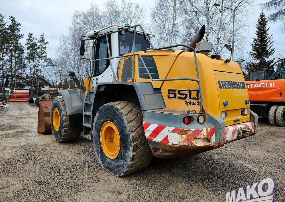 Liebherr L550 - Riteņu iekrāvējs: foto 3 Liebherr L550 - Riteņu iekrāvējs: foto 3