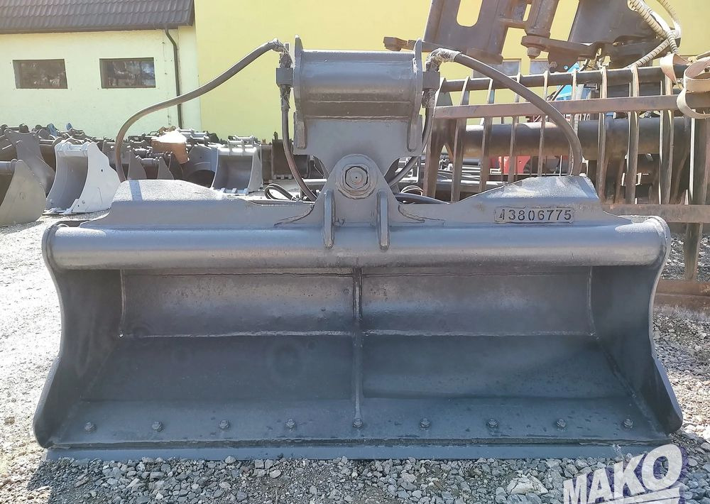 Łyżka skarpowa hydrauliczna 150cm Arden QA20 QA21 - Papildaprīkojums - Celtniecības tehnika: foto 3 Łyżka skarpowa hydrauliczna 150cm Arden QA20 QA21 - Papildaprīkojums - Celtniecības tehnika: foto 3