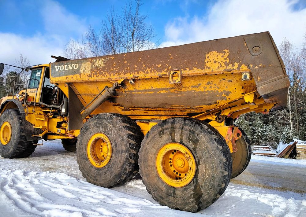 Volvo A40E - Bezceļu pašizgāzējs: foto 4 Volvo A40E - Bezceļu pašizgāzējs: foto 4