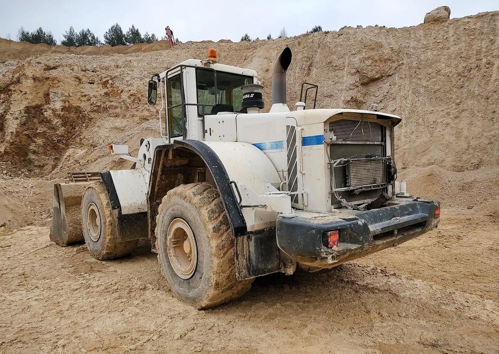 Volvo L180E - Riteņu iekrāvējs: foto 3 Volvo L180E - Riteņu iekrāvējs: foto 3