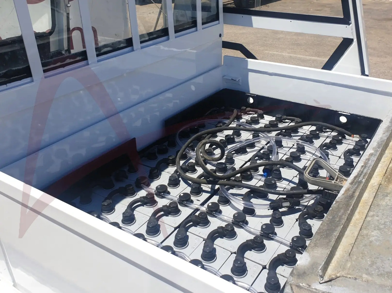 CHARLATTE T135 AC - Bagāžas vilcējs: foto 5 CHARLATTE T135 AC - Bagāžas vilcējs: foto 5