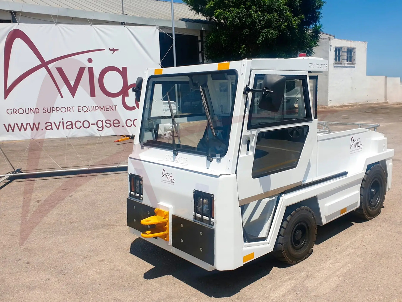 CHARLATTE T135 - Bagāžas vilcējs: foto 1 CHARLATTE T135 - Bagāžas vilcējs: foto 1