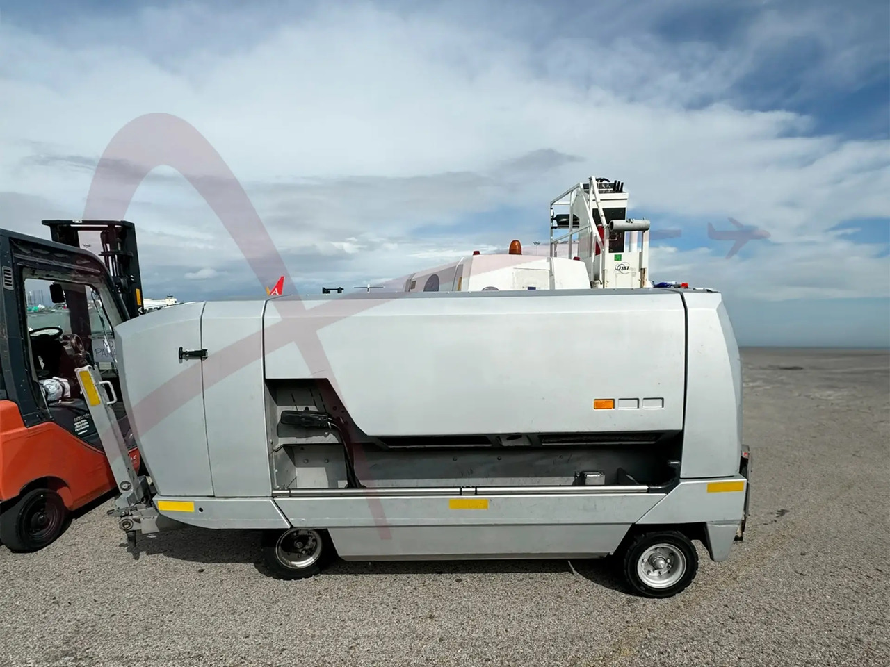 HITZINGER GPU-120MDE18 - Virszemes elektrobarošanas avots: foto 1 HITZINGER GPU-120MDE18 - Virszemes elektrobarošanas avots: foto 1