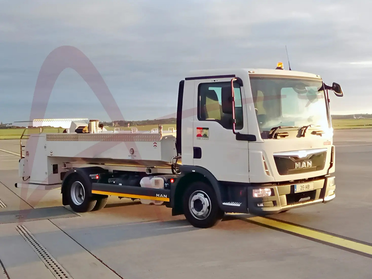 MALLAGHAN TSU3000 - Tualešu apkalpošanas iekārta: foto 1 MALLAGHAN TSU3000 - Tualešu apkalpošanas iekārta: foto 1