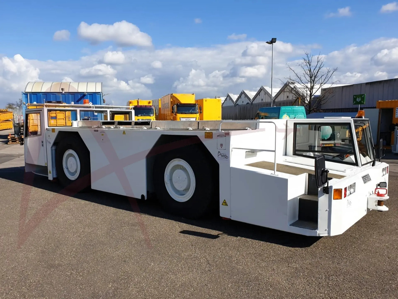 SCHOPF F396 - Lidmašīnu vilcējs: foto 3 SCHOPF F396 - Lidmašīnu vilcējs: foto 3