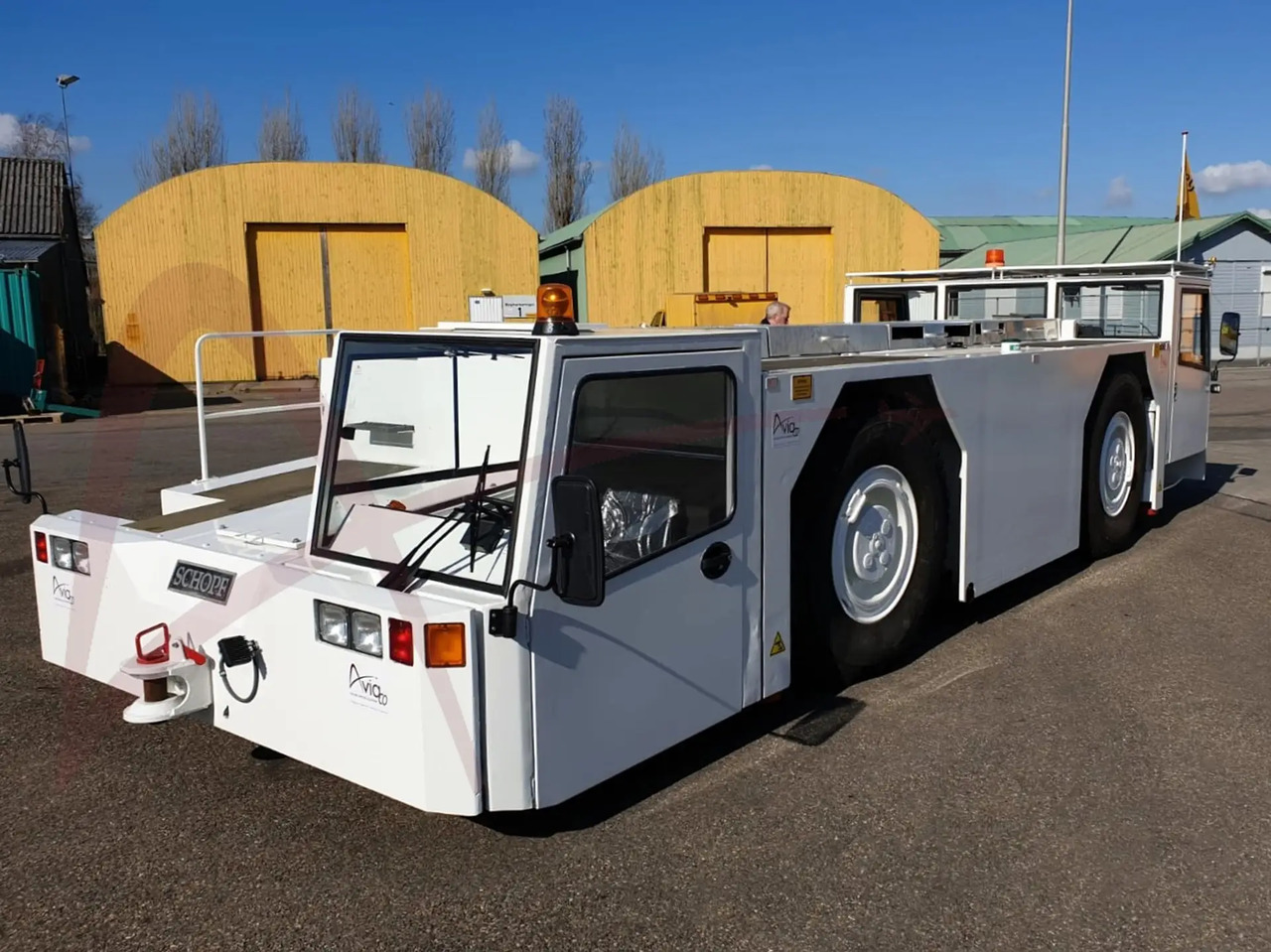 SCHOPF F396 - Lidmašīnu vilcējs: foto 1 SCHOPF F396 - Lidmašīnu vilcējs: foto 1