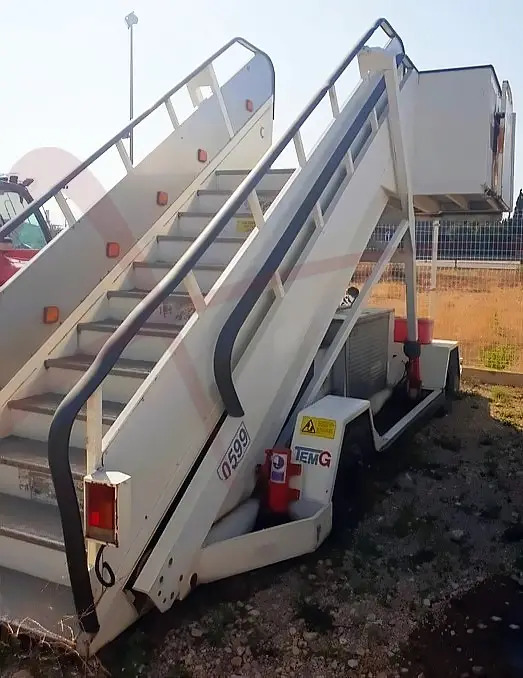 TEMG TG2244 - Pasažieru kāpnes: foto 1 TEMG TG2244 - Pasažieru kāpnes: foto 1
