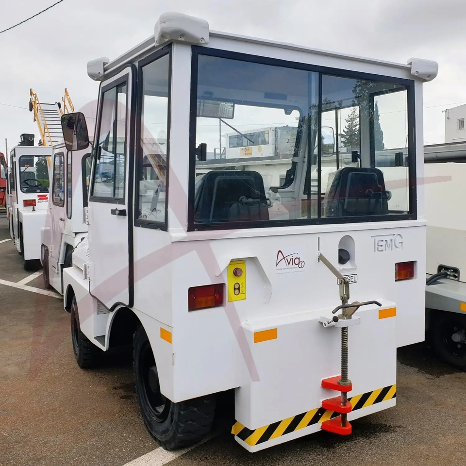 TEMG TG5001 - Bagāžas vilcējs: foto 3 TEMG TG5001 - Bagāžas vilcējs: foto 3