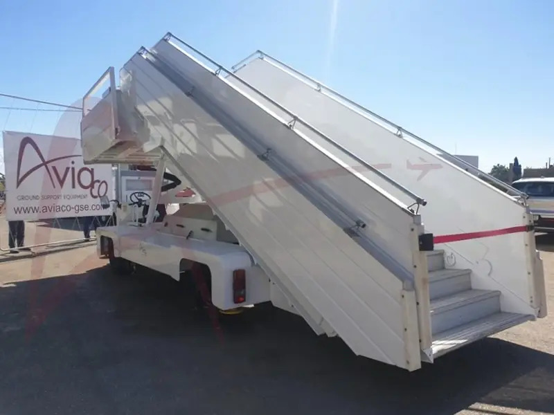 TLD ABS-580 - Pasažieru kāpnes: foto 4 TLD ABS-580 - Pasažieru kāpnes: foto 4