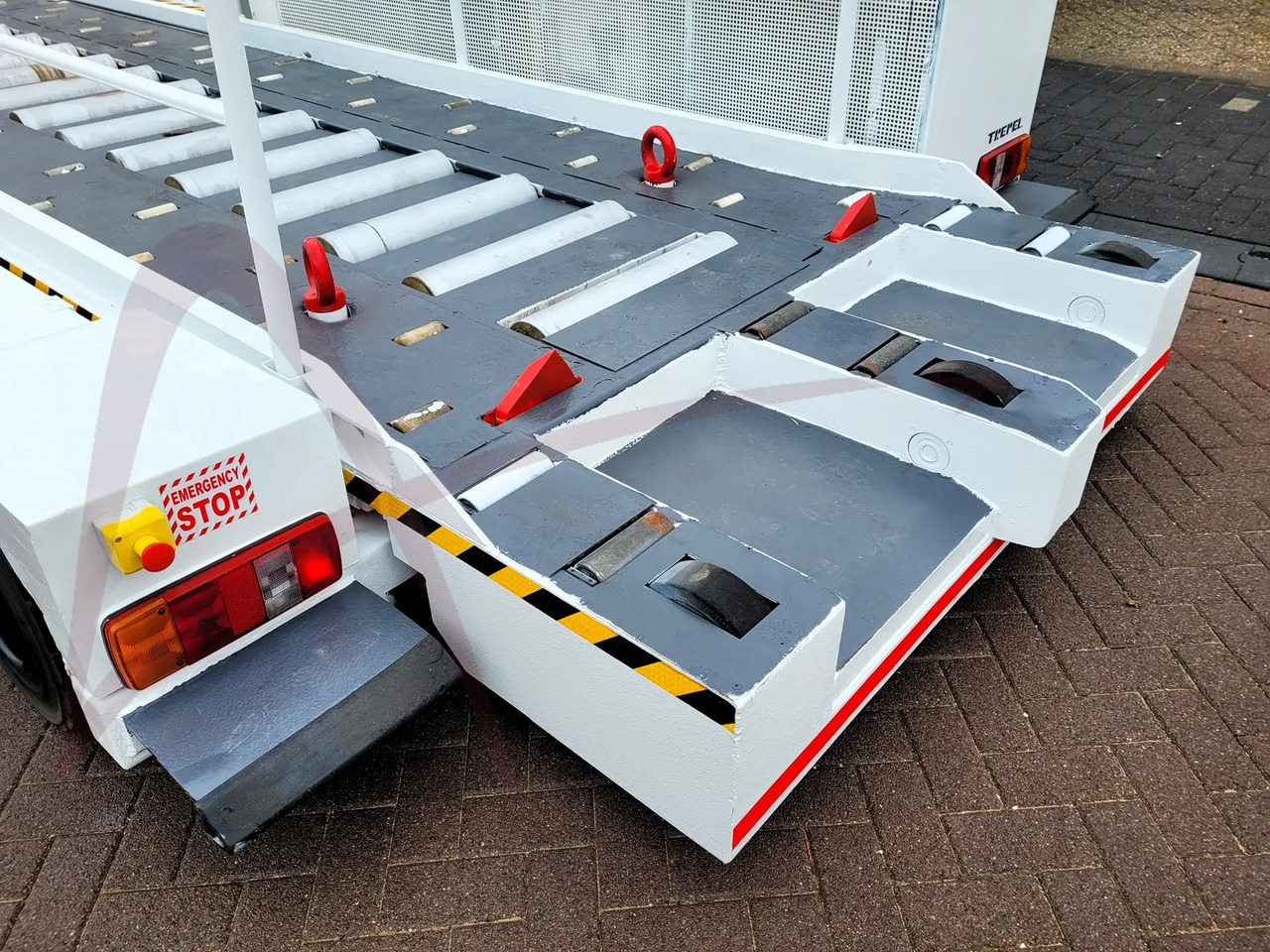 TREPEL CCL35/35 - Konteineru/ Palešu iekrāvējs: foto 5 TREPEL CCL35/35 - Konteineru/ Palešu iekrāvējs: foto 5