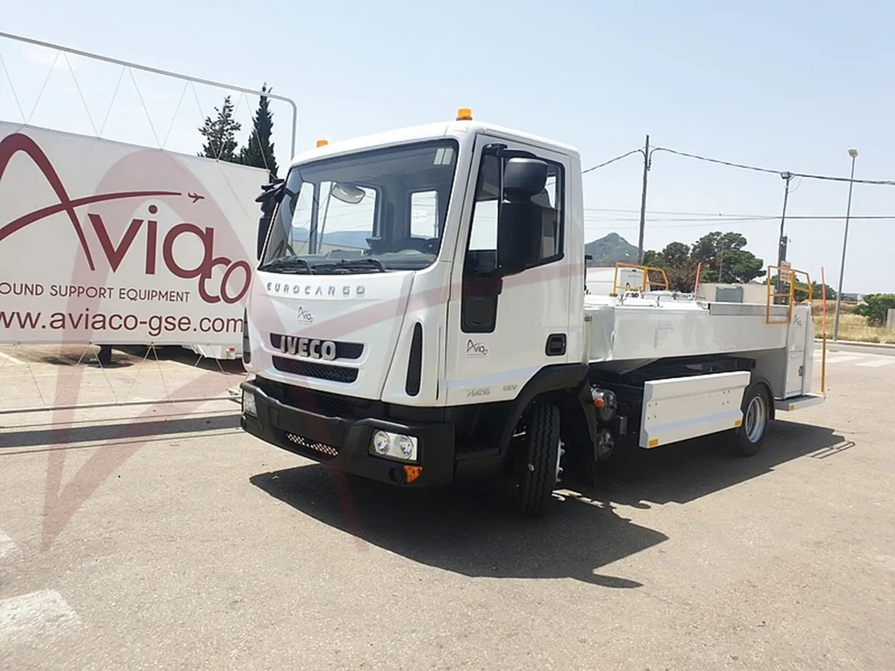 MALLAGHAN WSU 3000 - Zemes apkalpošanas iekārtas: foto 4 MALLAGHAN WSU 3000 - Zemes apkalpošanas iekārtas: foto 4