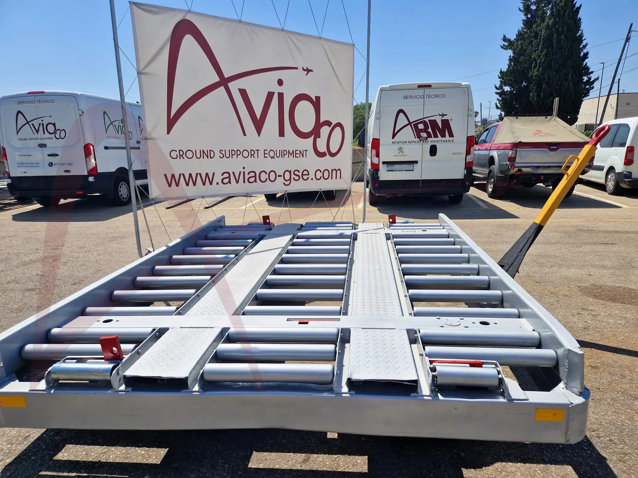 OWEN HOLLAND ACD70SD - Zemes apkalpošanas iekārtas: foto 2 OWEN HOLLAND ACD70SD - Zemes apkalpošanas iekārtas: foto 2