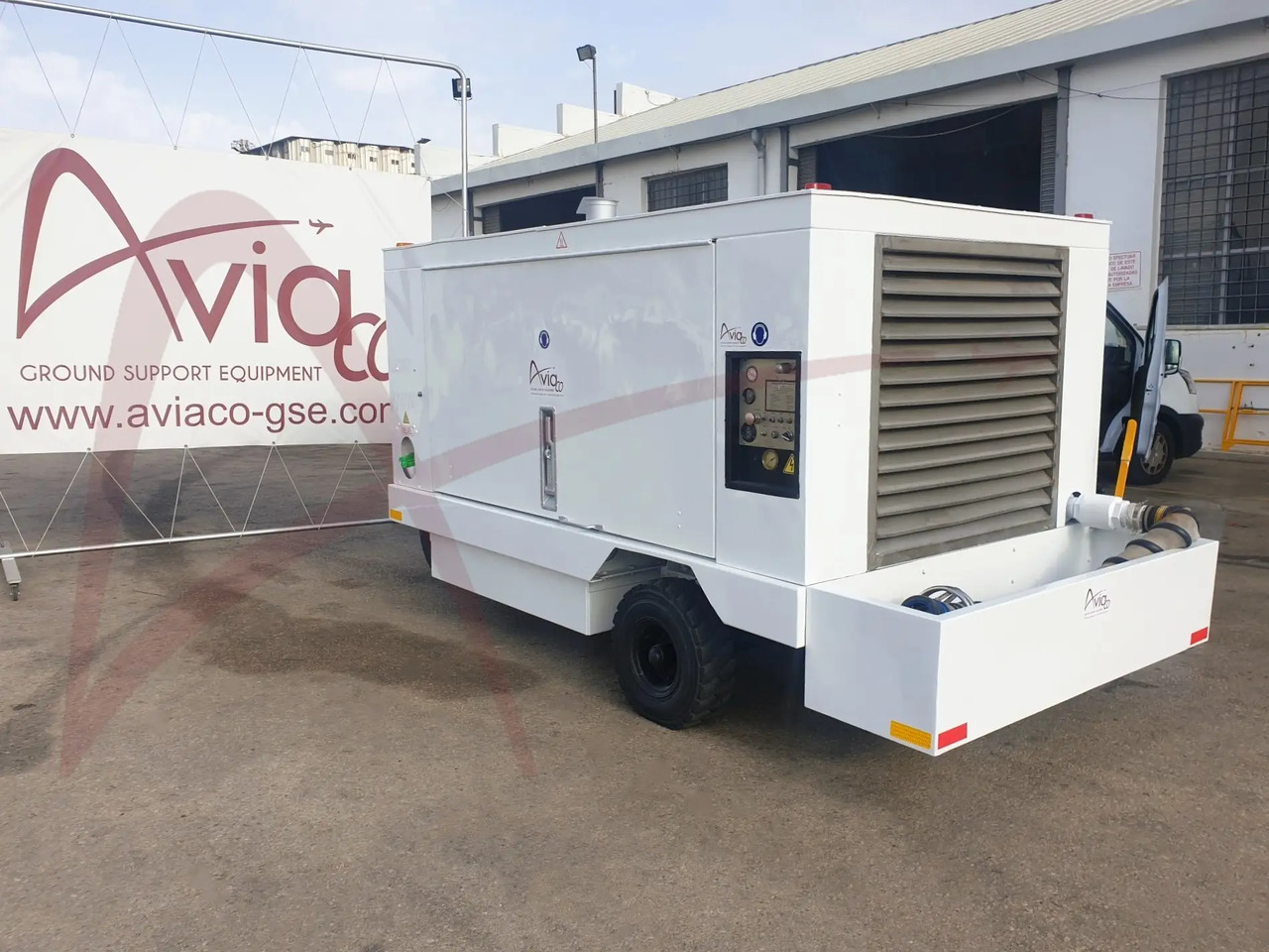 TLD ACE-600-2180 - Zemes apkalpošanas iekārtas: foto 2 TLD ACE-600-2180 - Zemes apkalpošanas iekārtas: foto 2