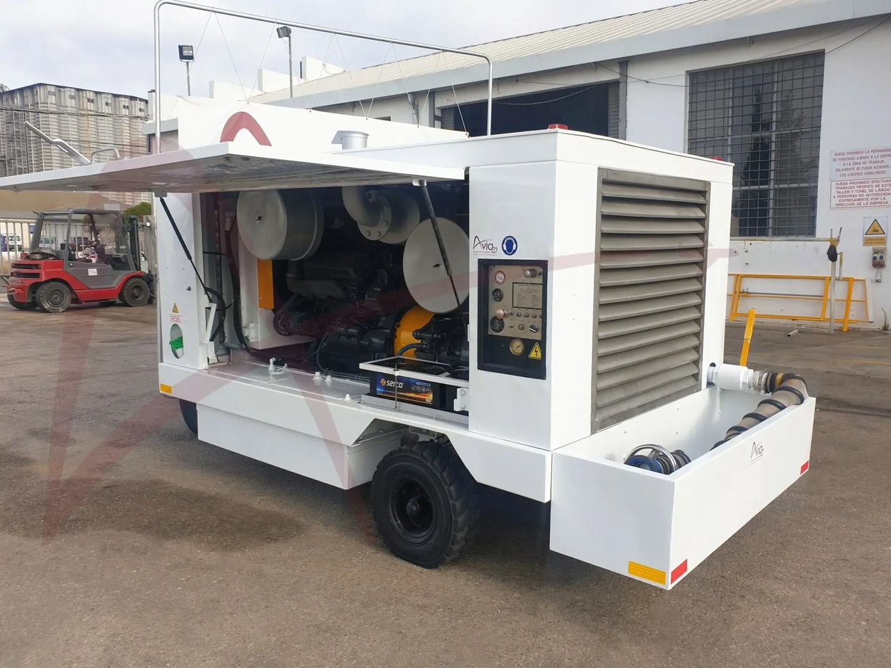 TLD ACE-600-2180 - Zemes apkalpošanas iekārtas: foto 5 TLD ACE-600-2180 - Zemes apkalpošanas iekārtas: foto 5