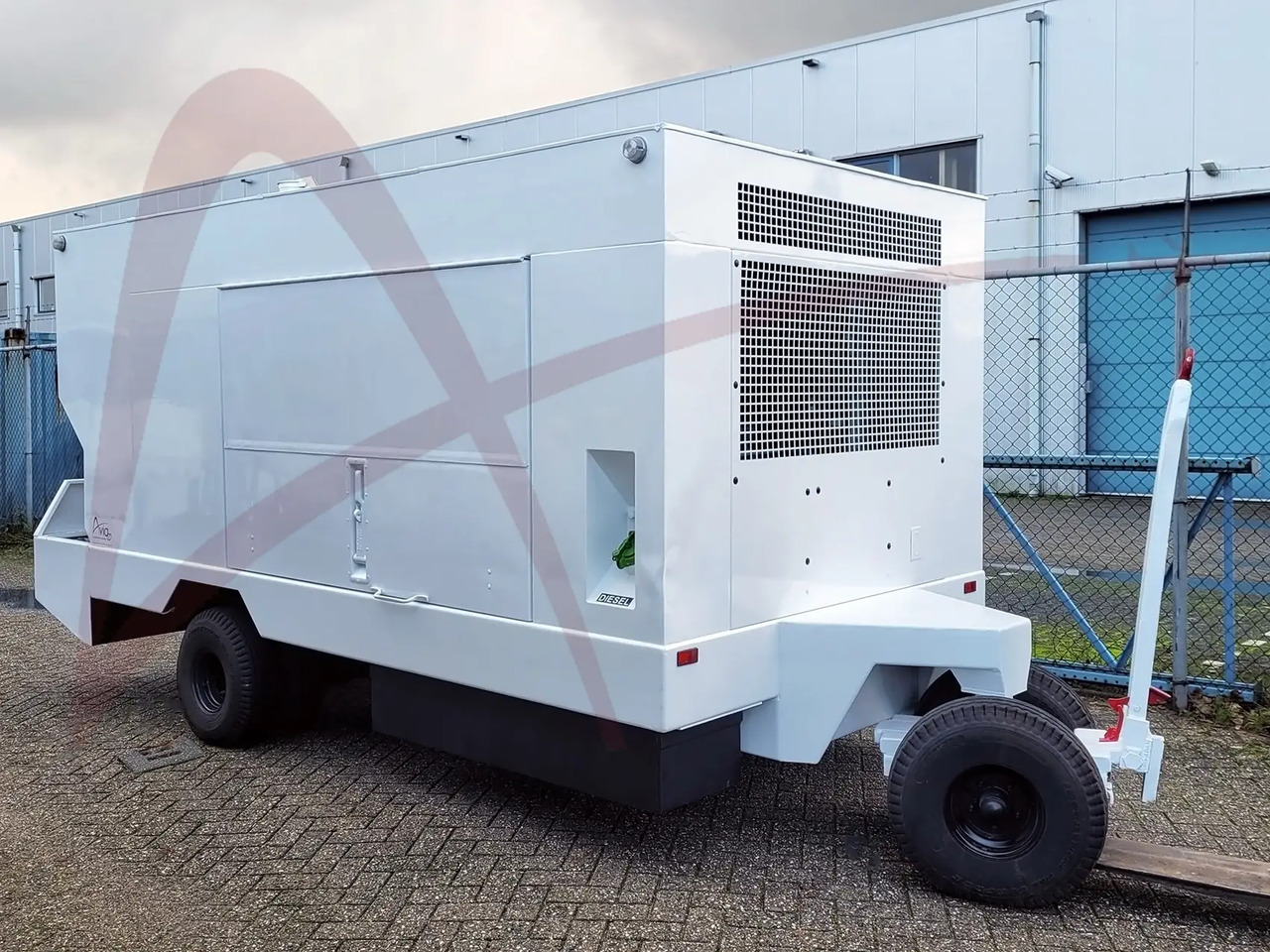TLD ACE-600-2250 - Zemes apkalpošanas iekārtas: foto 1 TLD ACE-600-2250 - Zemes apkalpošanas iekārtas: foto 1