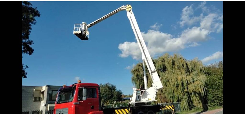 Autopacēlājs Bronto skylift 28-2T1 28 m hi lift hoogwerker MAN TGA 26.: foto 13
