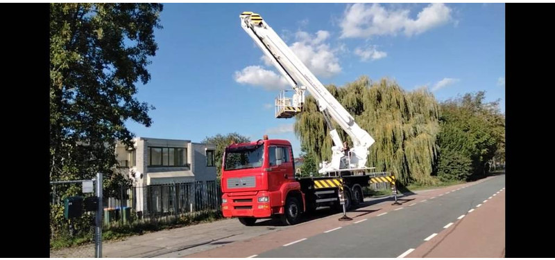 Autopacēlājs Bronto skylift 28-2T1 28 m hi lift hoogwerker MAN TGA 26.: foto 12