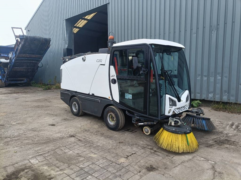 Bucher C 202 compact street sweeper johnson - Ielu tīrīšanas mašīna: foto 1 Bucher C 202 compact street sweeper johnson - Ielu tīrīšanas mašīna: foto 1