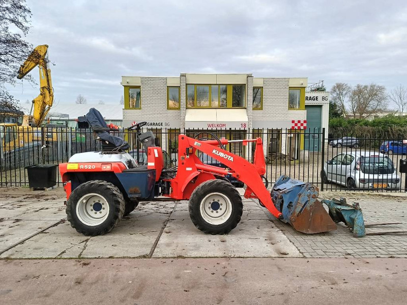 Kubota R 520 shovel wiellader loader lader met bak/vorken - Riteņu iekrāvējs: foto 2 Kubota R 520 shovel wiellader loader lader met bak/vorken - Riteņu iekrāvējs: foto 2