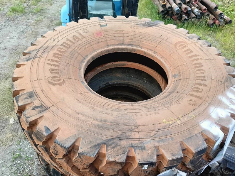 Michelin 12.00R20 , 14.00R20, 335/80R20 , 395/85R2 365/80R2 - Riepas un diski - Celtniecības tehnika: foto 5 Michelin 12.00R20 , 14.00R20, 335/80R20 , 395/85R2 365/80R2 - Riepas un diski - Celtniecības tehnika: foto 5