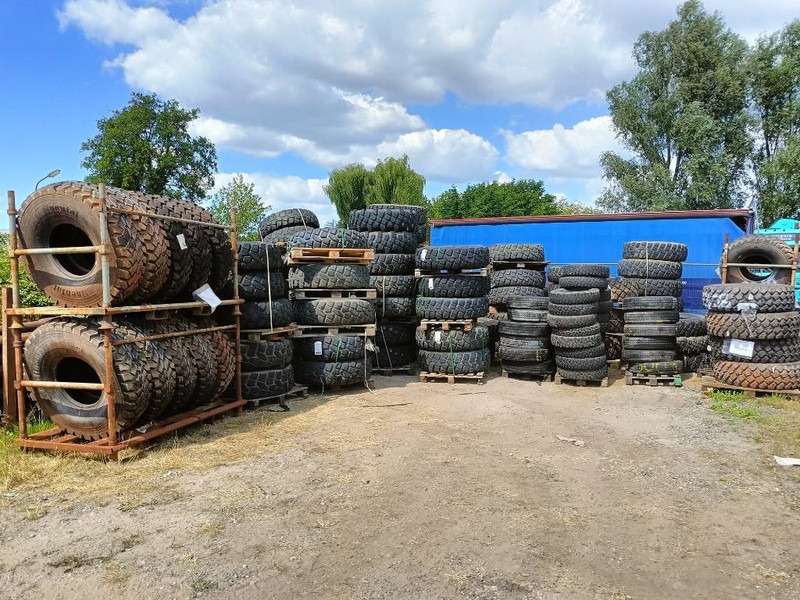 Michelin 12.00R20 , 14.00R20, 335/80R20 , 395/85R2 365/80R2 - Riepas un diski - Celtniecības tehnika: foto 1 Michelin 12.00R20 , 14.00R20, 335/80R20 , 395/85R2 365/80R2 - Riepas un diski - Celtniecības tehnika: foto 1