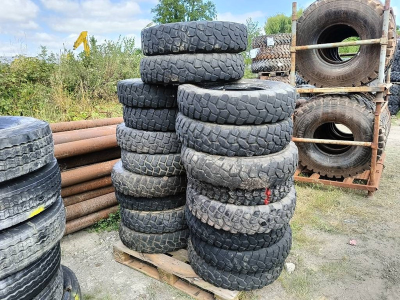 Michelin 6,50 R16 C 7,00R16 C 22/100R16 255/100R16 banden l - Riepas un diski - Celtniecības tehnika: foto 4 Michelin 6,50 R16 C 7,00R16 C 22/100R16 255/100R16 banden l - Riepas un diski - Celtniecības tehnika: foto 4