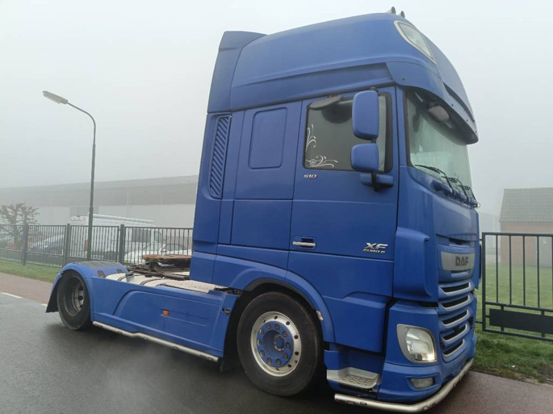 DAF XF 510 superspacecab 518.000 km truck trekker - Vilcējs: foto 1 DAF XF 510 superspacecab 518.000 km truck trekker - Vilcējs: foto 1