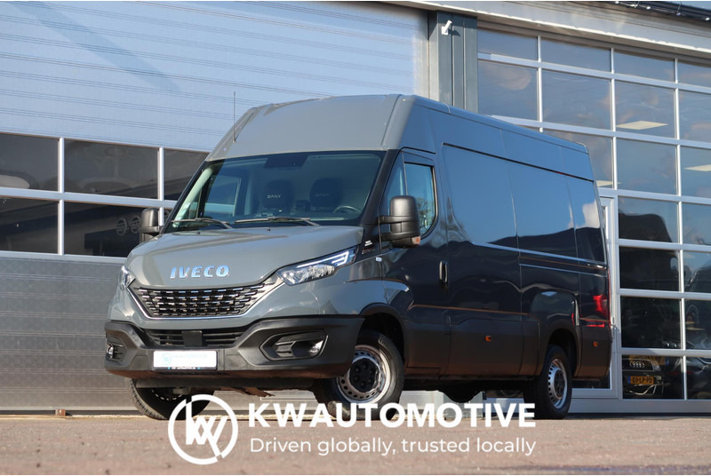 Iveco Daily 35S18HV 3.0 35 L2 H2 AUT/ LED/ CAMERA/ 3.5T/ CRUISE/ CLIMA/ TREKHAAK - Kravas mikroautobuss: foto 1 Iveco Daily 35S18HV 3.0 35 L2 H2 AUT/ LED/ CAMERA/ 3.5T/ CRUISE/ CLIMA/ TREKHAAK - Kravas mikroautobuss: foto 1
