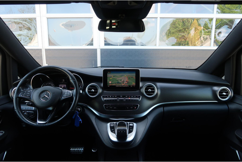 Mercedes-Benz V-Klasse 250d Lang DC Edition AUT/ 360/ LED/ 2X DEUR/ CLIMA/ CRUISE/ NAVI - Mazs furgons, Kravas-pasažieru furgons: foto 4 Mercedes-Benz V-Klasse 250d Lang DC Edition AUT/ 360/ LED/ 2X DEUR/ CLIMA/ CRUISE/ NAVI - Mazs furgons, Kravas-pasažieru furgons: foto 4
