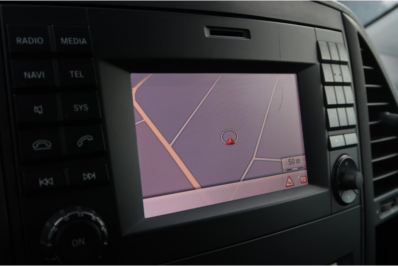 Mercedes-Benz Vito 119 CDI Lang DC/ LED/ CAM/ 2X SCHUIFDEUR/ STOELVERW/ CRUISE/ ETC. - Mazs furgons, Kravas-pasažieru furgons: foto 5 Mercedes-Benz Vito 119 CDI Lang DC/ LED/ CAM/ 2X SCHUIFDEUR/ STOELVERW/ CRUISE/ ETC. - Mazs furgons, Kravas-pasažieru furgons: foto 5