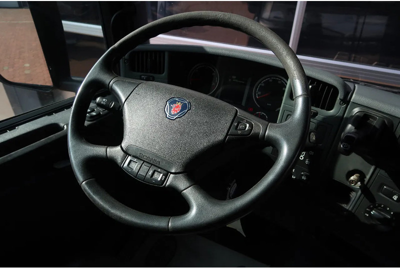 Scania G450 8X4/ FASSI 15 TON CRANE/ EURO 6/ FULL AIR - Kravas auto ar manipulatoru: foto 5 Scania G450 8X4/ FASSI 15 TON CRANE/ EURO 6/ FULL AIR - Kravas auto ar manipulatoru: foto 5