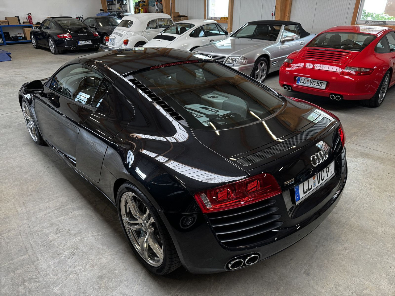 Vieglā automašīna Audi R8 4.2 FSI V8 quattro Coupé: foto 9