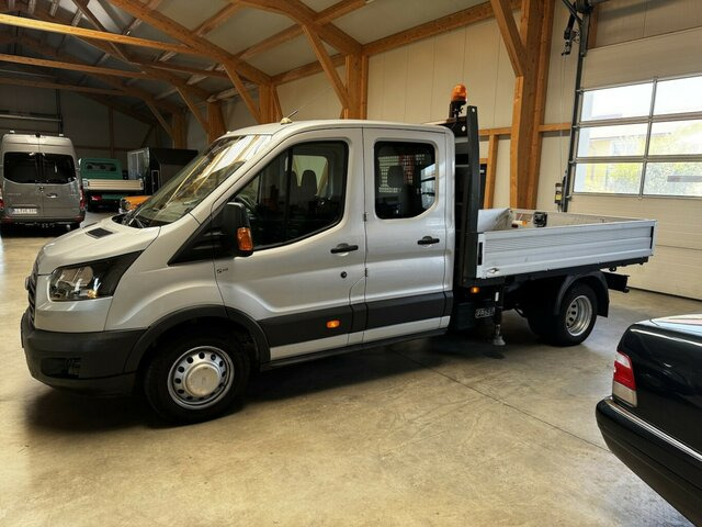 FORD Transit FT 350L Doka TdCI hydr. Fassi Kran... - Automašīna ar kravas platformu, Kravas-pasažieru furgons: foto 2 FORD Transit FT 350L Doka TdCI hydr. Fassi Kran... - Automašīna ar kravas platformu, Kravas-pasažieru furgons: foto 2