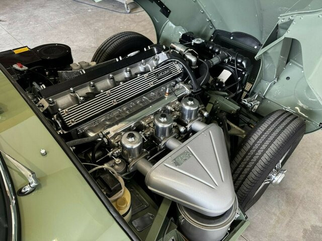 JAGUAR E-Type 4.2 Litre Series 1.5 FHC makellos!... līzingu JAGUAR E-Type 4.2 Litre Series 1.5 FHC makellos!...: foto 16