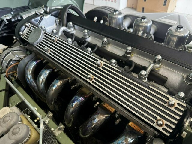 JAGUAR E-Type 4.2 Litre Series 1.5 FHC makellos!... līzingu JAGUAR E-Type 4.2 Litre Series 1.5 FHC makellos!...: foto 20