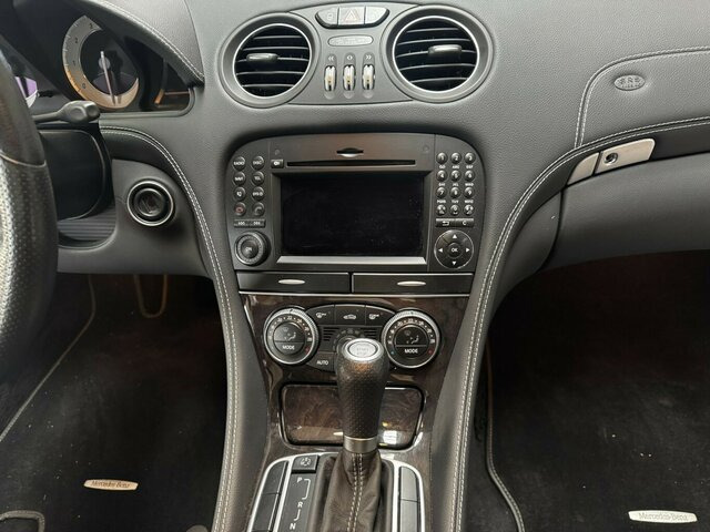MERCEDES-BENZ SL 280 R 230 Mercedes-Scheckheft perfekt!... - Kabriolets: foto 3 MERCEDES-BENZ SL 280 R 230 Mercedes-Scheckheft perfekt!... - Kabriolets: foto 3