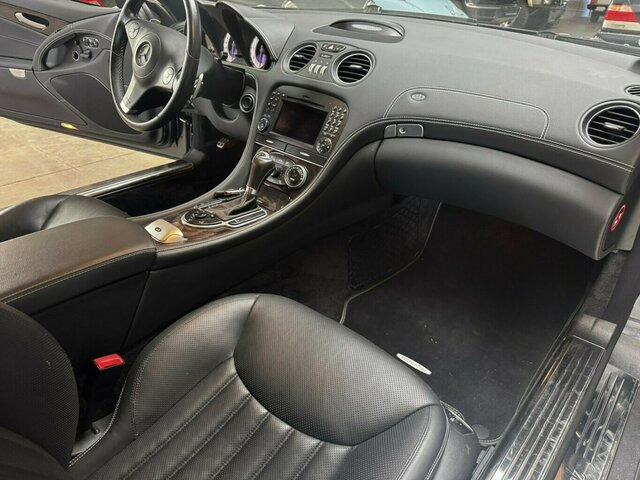 MERCEDES-BENZ SL 280 R 230 Mercedes-Scheckheft perfekt!... - Kabriolets: foto 4 MERCEDES-BENZ SL 280 R 230 Mercedes-Scheckheft perfekt!... - Kabriolets: foto 4