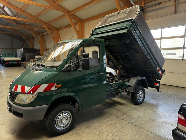 MERCEDES-BENZ Sprinter 311 CDI 4x4 Allrad 3-Seiten-Kipper - Komercauto pašizgāzējs: foto 1 MERCEDES-BENZ Sprinter 311 CDI 4x4 Allrad 3-Seiten-Kipper - Komercauto pašizgāzējs: foto 1