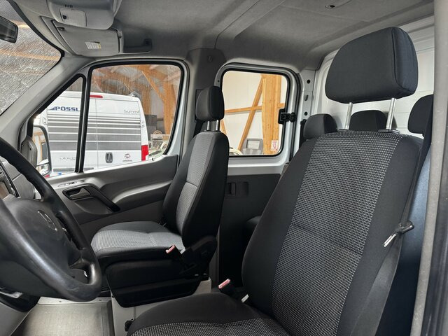 MERCEDES-BENZ Sprinter 316 CDI Doka 4x4 Untersetzung... - Automašīna ar kravas platformu, Kravas-pasažieru furgons: foto 5 MERCEDES-BENZ Sprinter 316 CDI Doka 4x4 Untersetzung... - Automašīna ar kravas platformu, Kravas-pasažieru furgons: foto 5