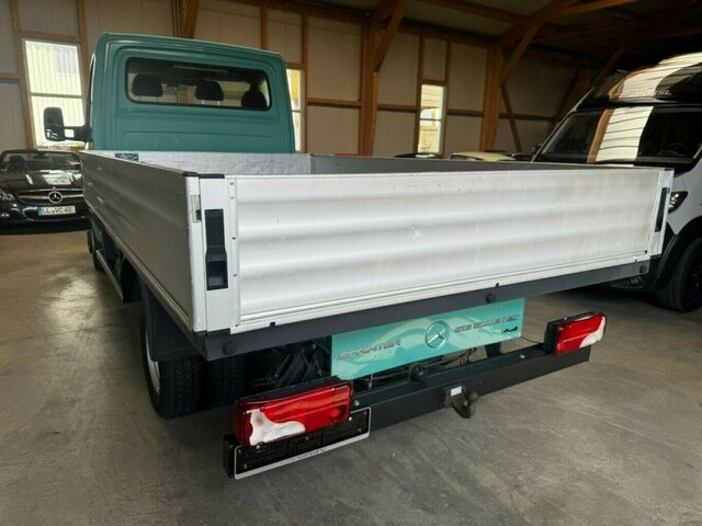 MERCEDES-BENZ Sprinter 513 CDI 4x4 Allrad Pritsche Top!... - Automašīna ar kravas platformu: foto 2 MERCEDES-BENZ Sprinter 513 CDI 4x4 Allrad Pritsche Top!... - Automašīna ar kravas platformu: foto 2