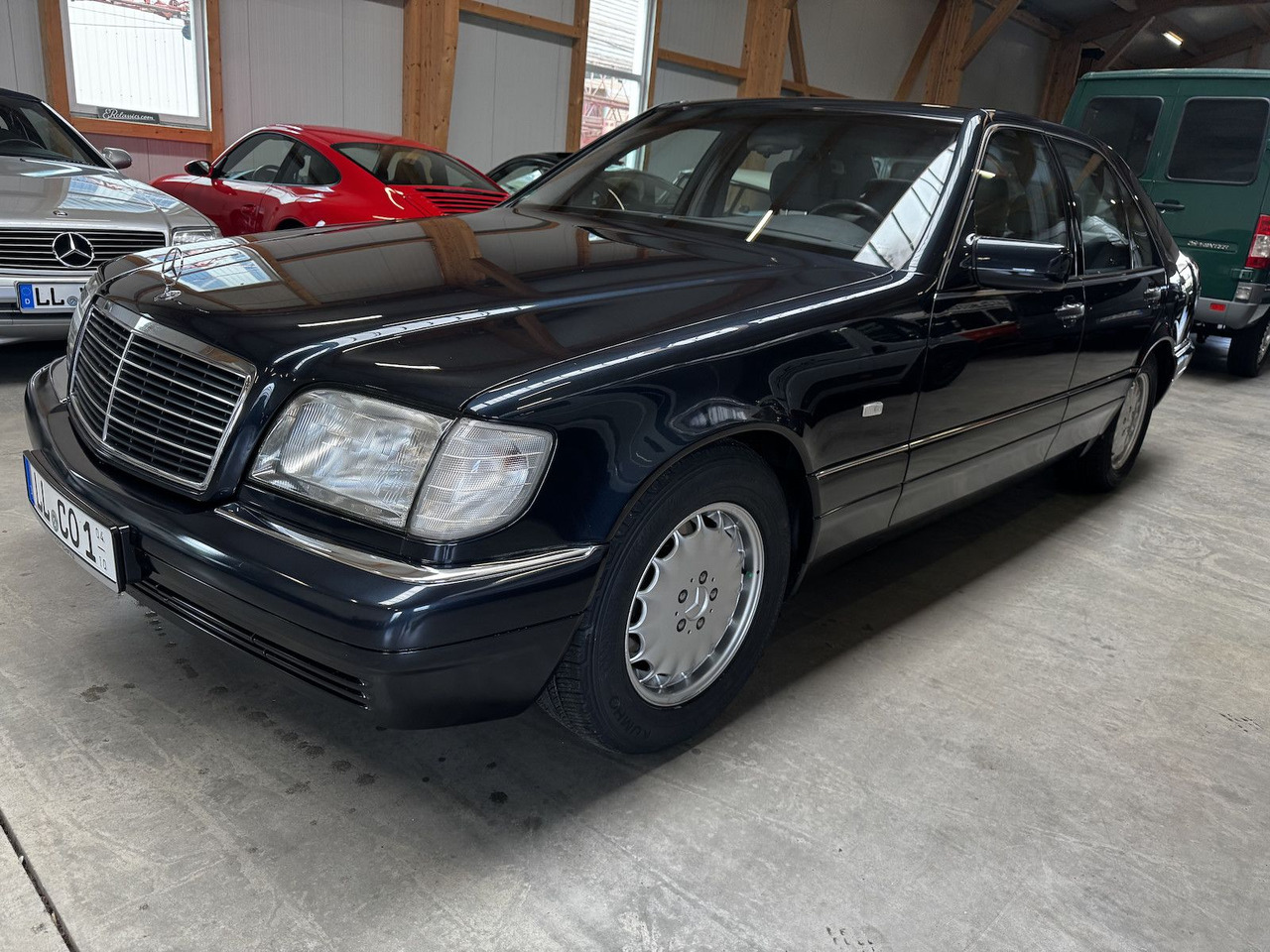 Mercedes-Benz S 320 W 140 2. Hand Scheckheft Mercedes - Sedans: foto 1 Mercedes-Benz S 320 W 140 2. Hand Scheckheft Mercedes - Sedans: foto 1