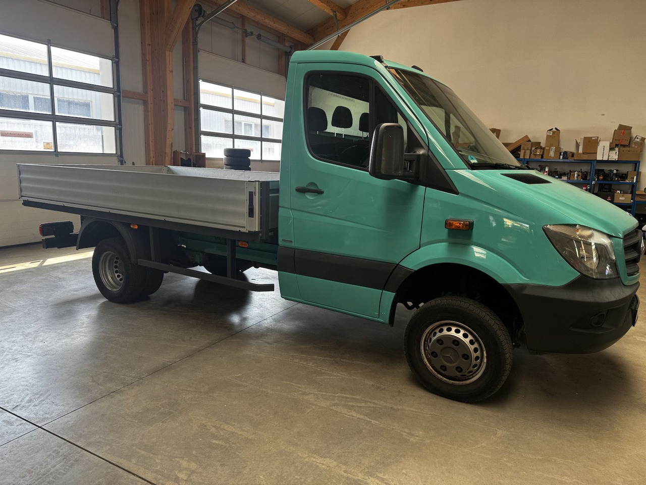 Mercedes-Benz Sprinter 513 CDI 4x4 Allrad Pritsche 3.5t - Automašīna ar kravas platformu: foto 5 Mercedes-Benz Sprinter 513 CDI 4x4 Allrad Pritsche 3.5t - Automašīna ar kravas platformu: foto 5