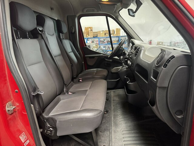 OPEL Movano Master 2.3 HDI L2 Pritsche Plane - Furgons ar tentu: foto 3 OPEL Movano Master 2.3 HDI L2 Pritsche Plane - Furgons ar tentu: foto 3