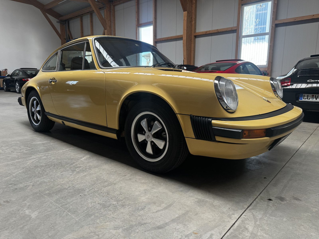 Porsche 911 S 2.7 Topzustand! - Vieglā automašīna: foto 4 Porsche 911 S 2.7 Topzustand! - Vieglā automašīna: foto 4