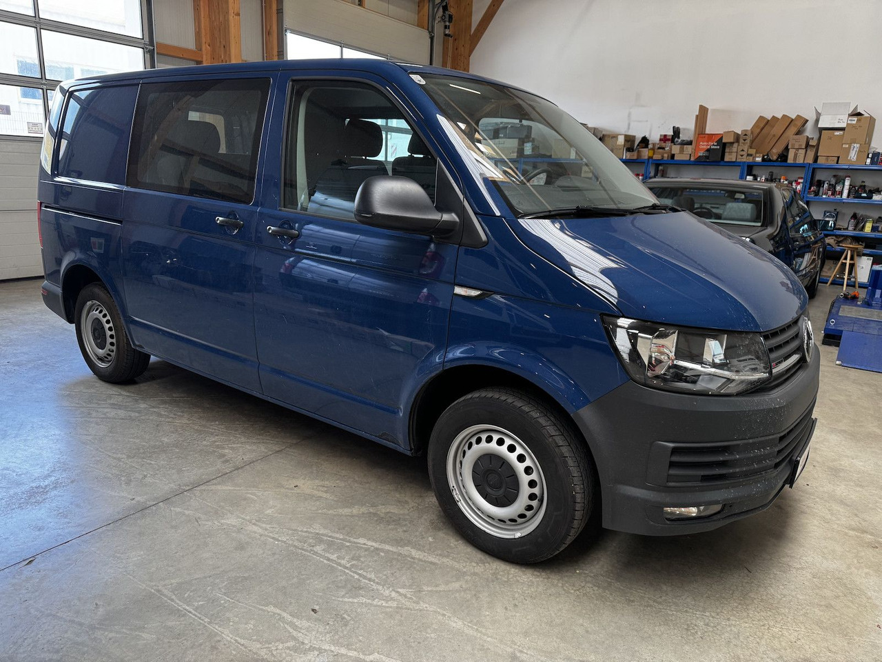 Volkswagen T6 2.0 TDI 4Motion Kasten 6-Sitzer - Vieglā automašīna: foto 1 Volkswagen T6 2.0 TDI 4Motion Kasten 6-Sitzer - Vieglā automašīna: foto 1