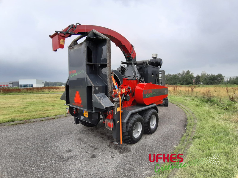 Greentec 952 MEGA M - Šķeldotājs: foto 4 Greentec 952 MEGA M - Šķeldotājs: foto 4